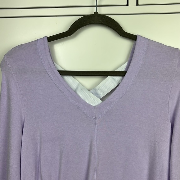 Lilly Pulitzer Light Purple V-Neck Top Ribbon Criss Cross Back - S - Picture 4 of 8